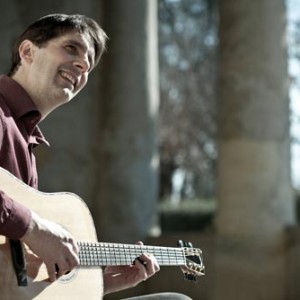 Flat Picking Guitar with Italian Gusto Flat Picking Guitar with Italian Gusto